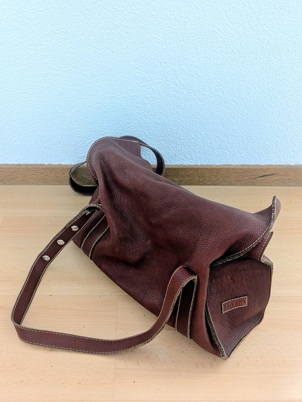 Taschen: Ledertasche – Gebraucht aus Zürich von t-o-b-i-a-s