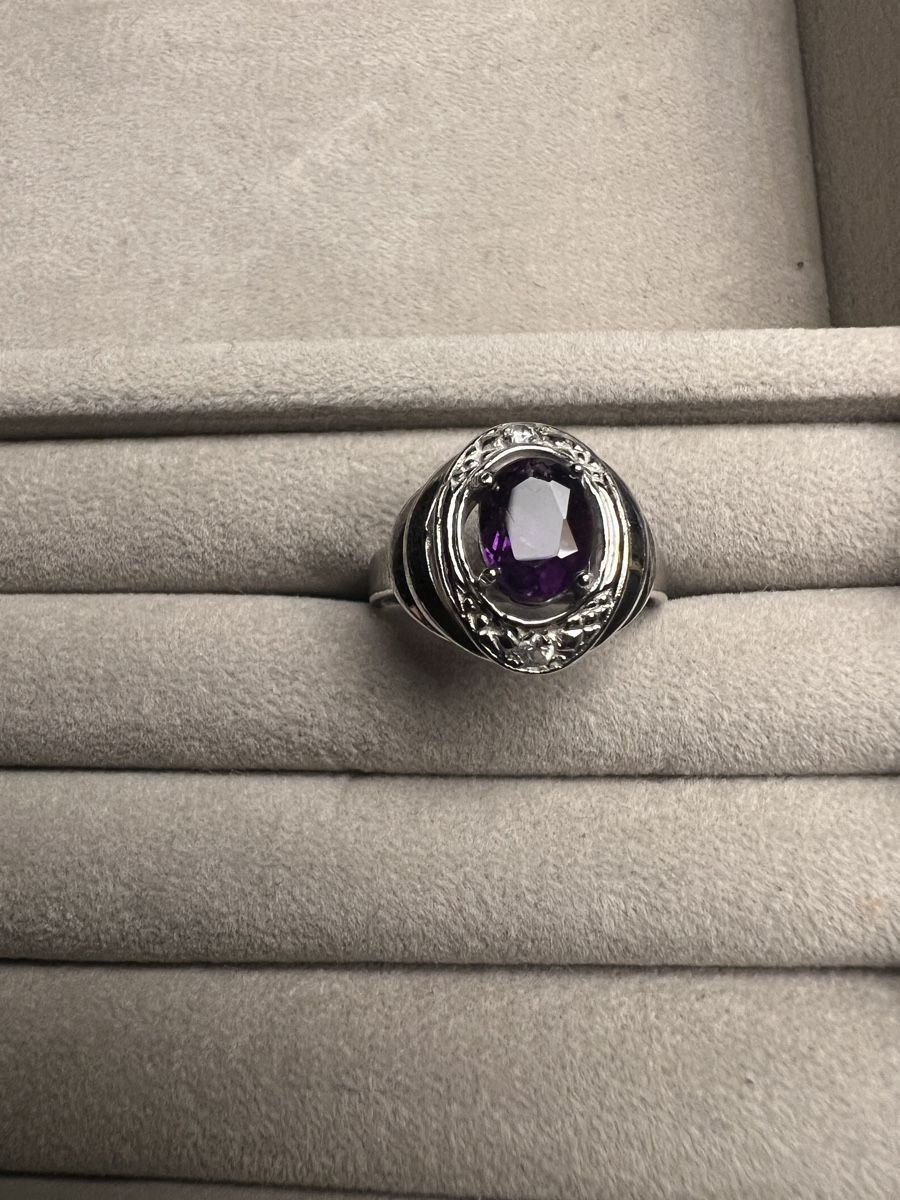 Ringe: Ring Amethyst  – Gebraucht aus Ebertswil von Aayra