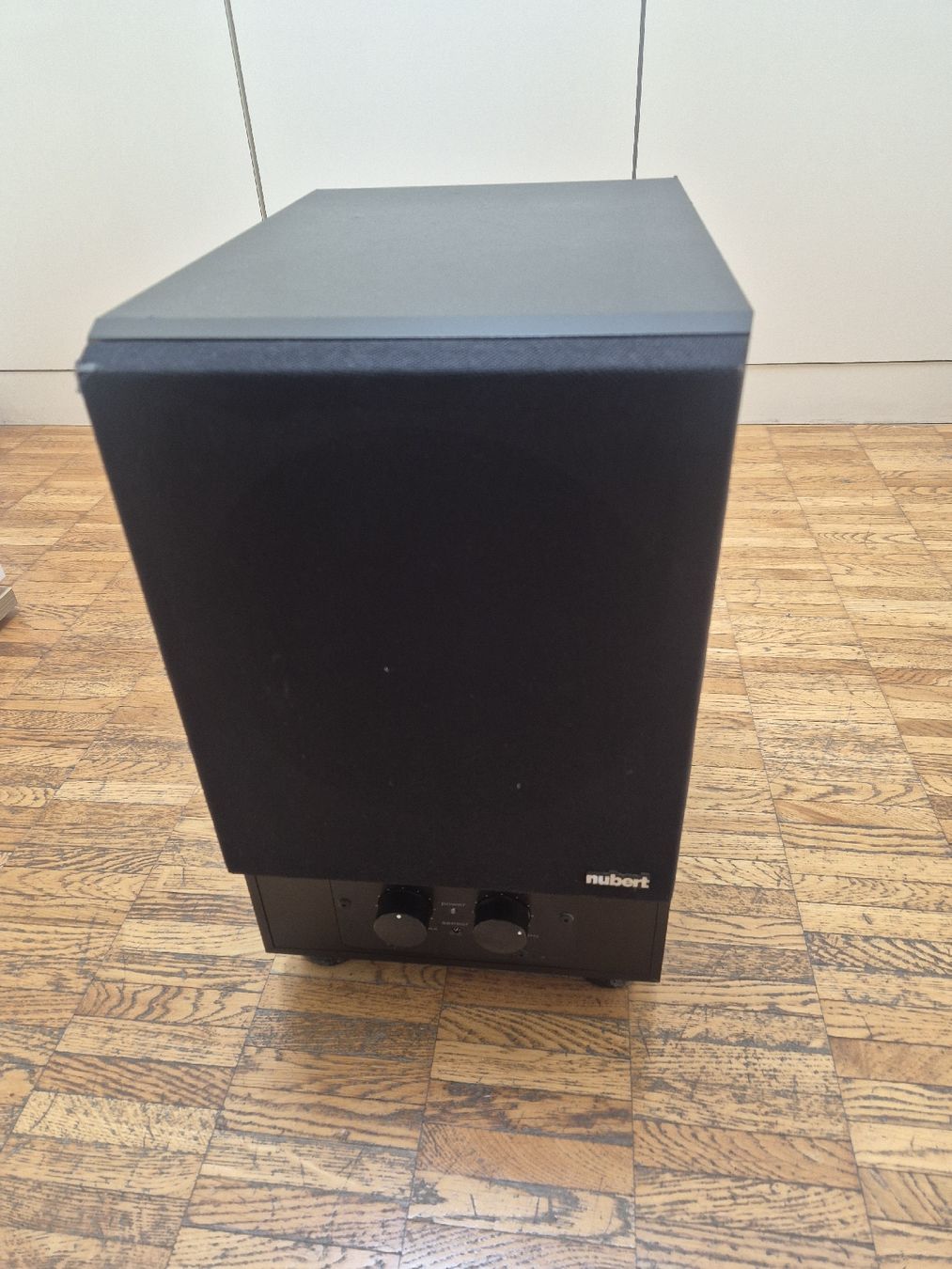Nubert Haut-parleurs: Nubert NuBox Subwoofer – D'occasion à Zürich par Sands02
