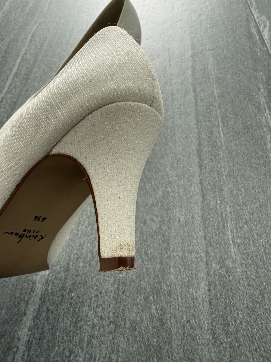 Rainbow Damenschuhe: Hochzeitsschuhe Marke Rainbow  – Gebraucht aus Müllheim Dorf von Lyly04 2