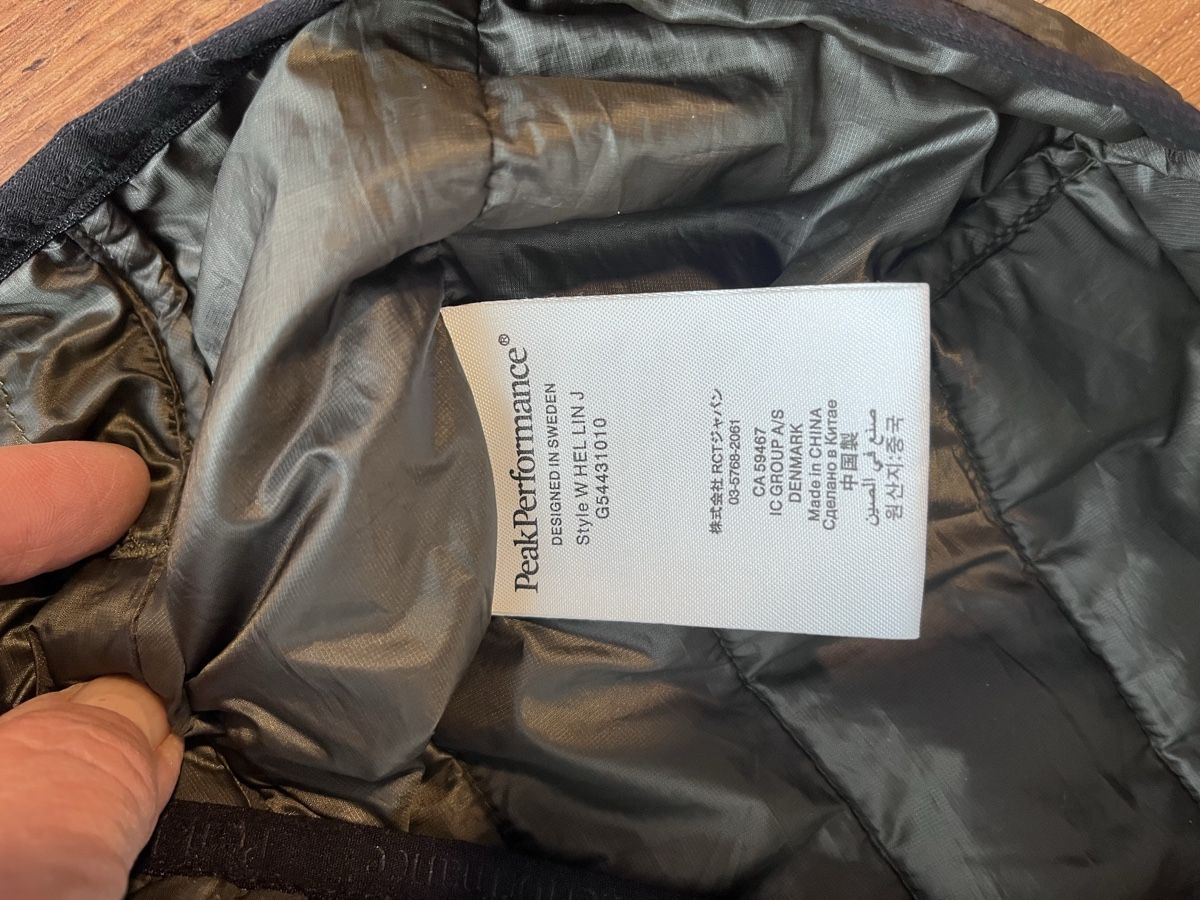 Peak Performance Jacken: Peak Performance Damen S neu – Neu (gemäss Beschreibung) aus Pfäffikon ZH von Solaria 2