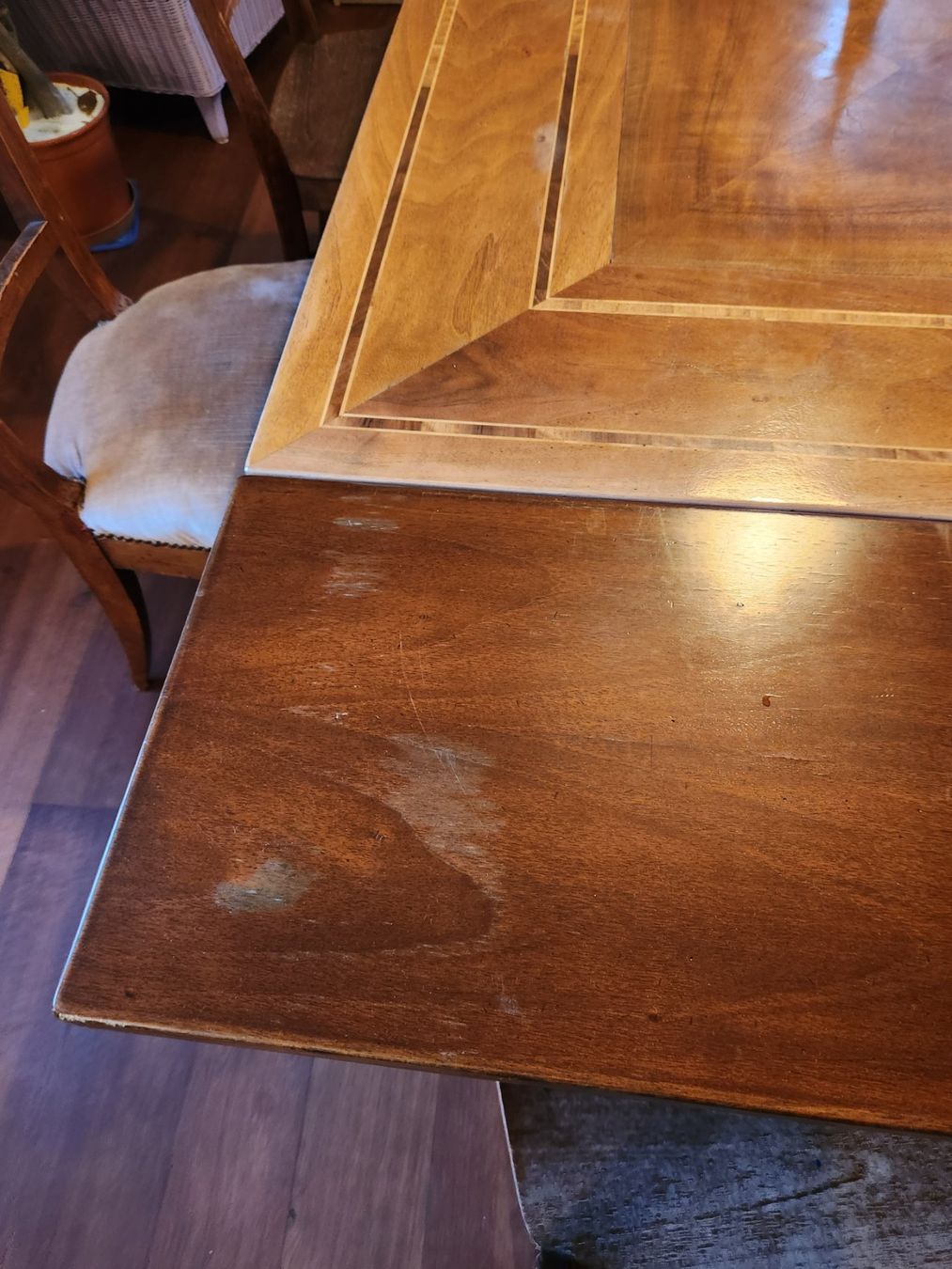 Tavoli: Tisch Holz mit Intarsien – Usato da Luzern venduto da mir_6zxt 1