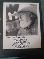 Charlie Daniels - handsignies 20x25 Promofoto -