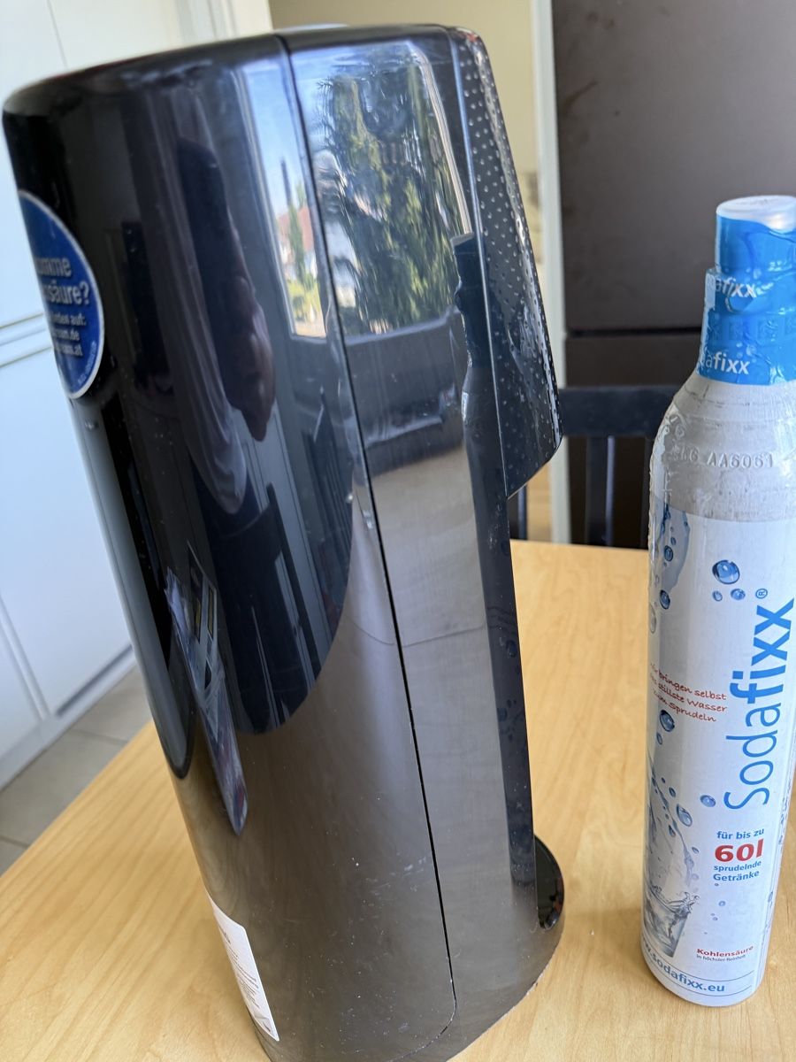 Sodastream Elettrodomestici da cucina: SodaStream Wassersprudler – Usato da Dübendorf venduto da Ilsaporedelviaggio 3