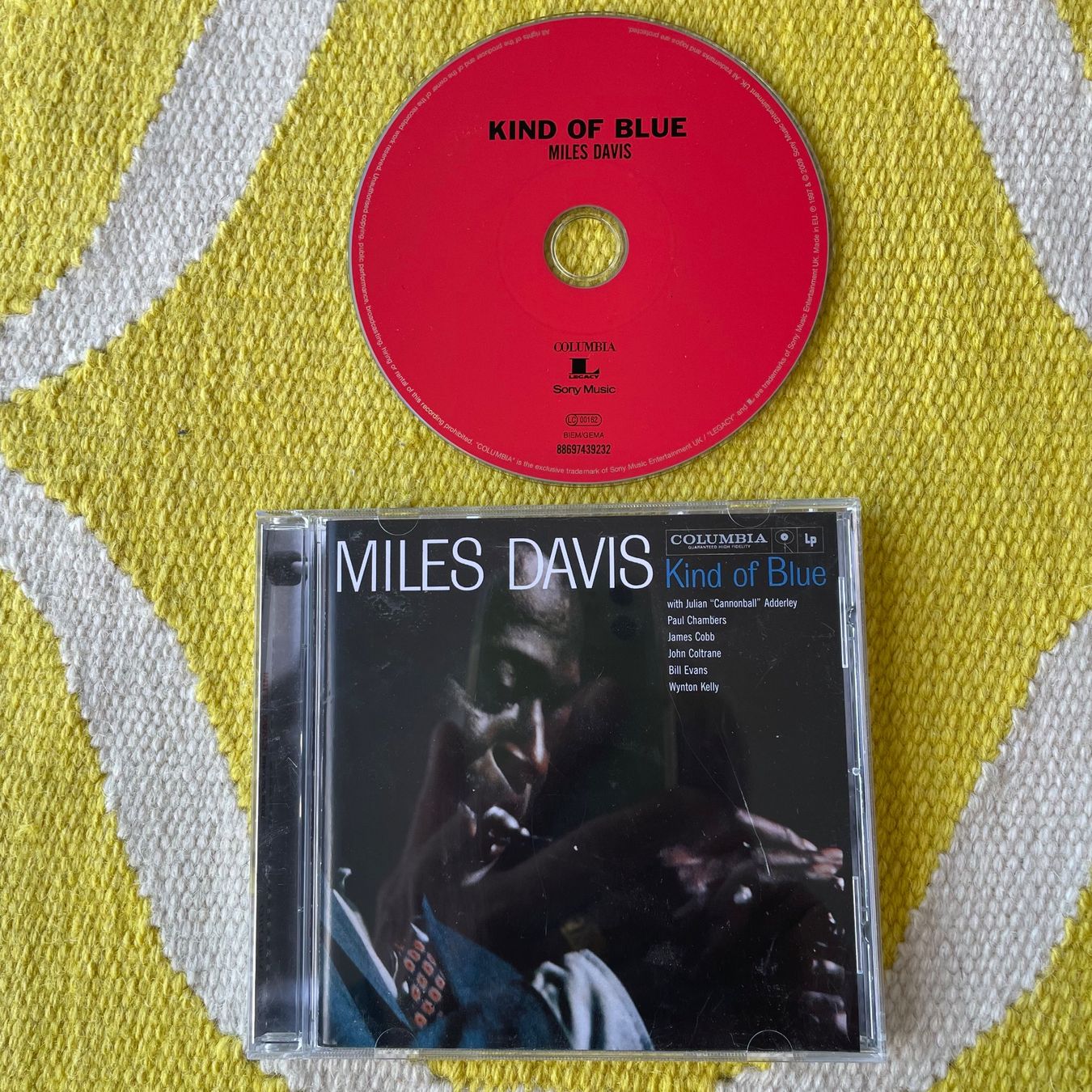 CDs: MILES DAVIS-KIND OF BLUE – D'occasion à Rorschacherberg par CD-Roli