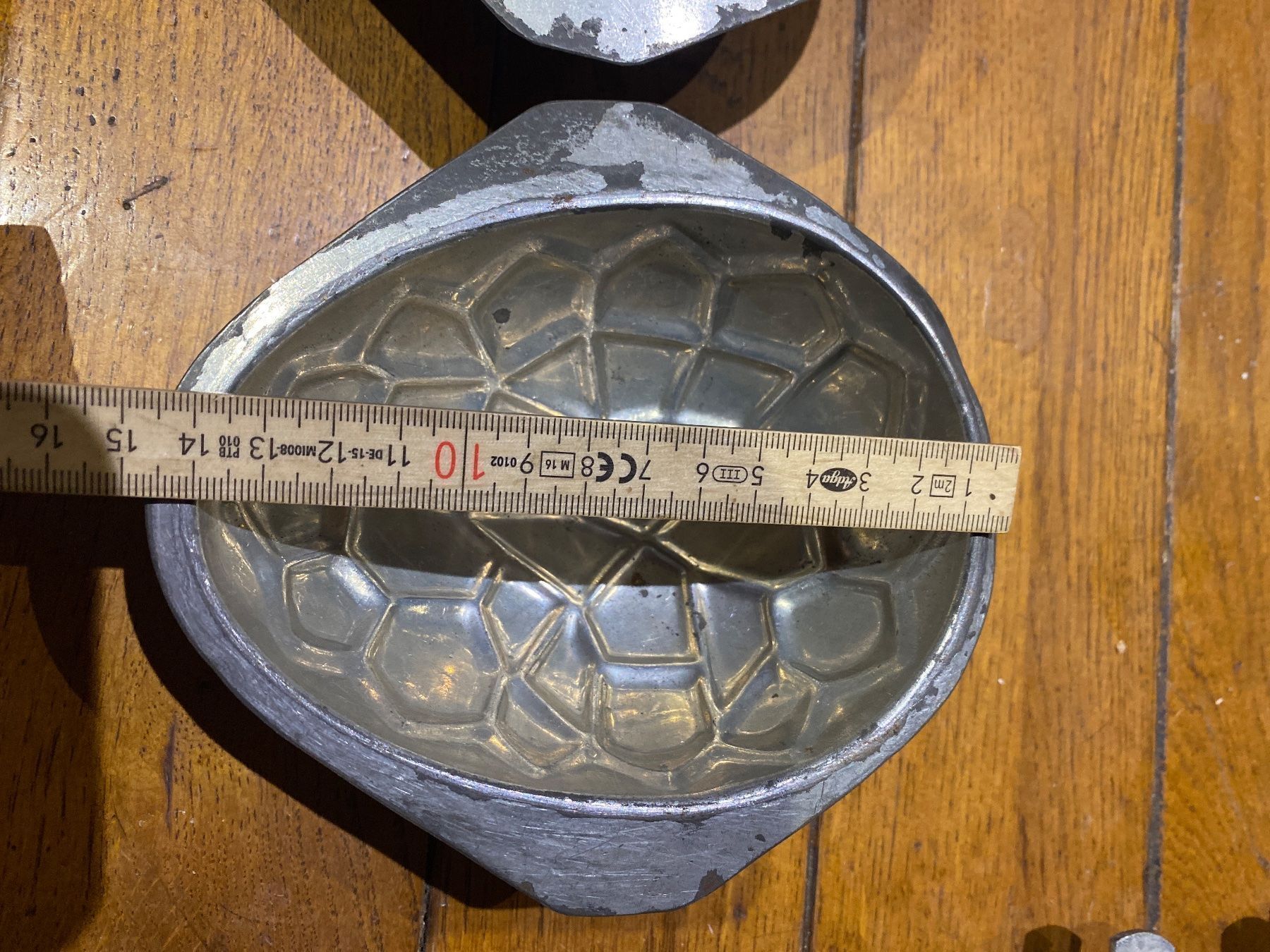 Teglie da forno: Moule chocolat schokoladenform œuf 13,5cm – Usato da Lajoux JU venduto da Briard0 2