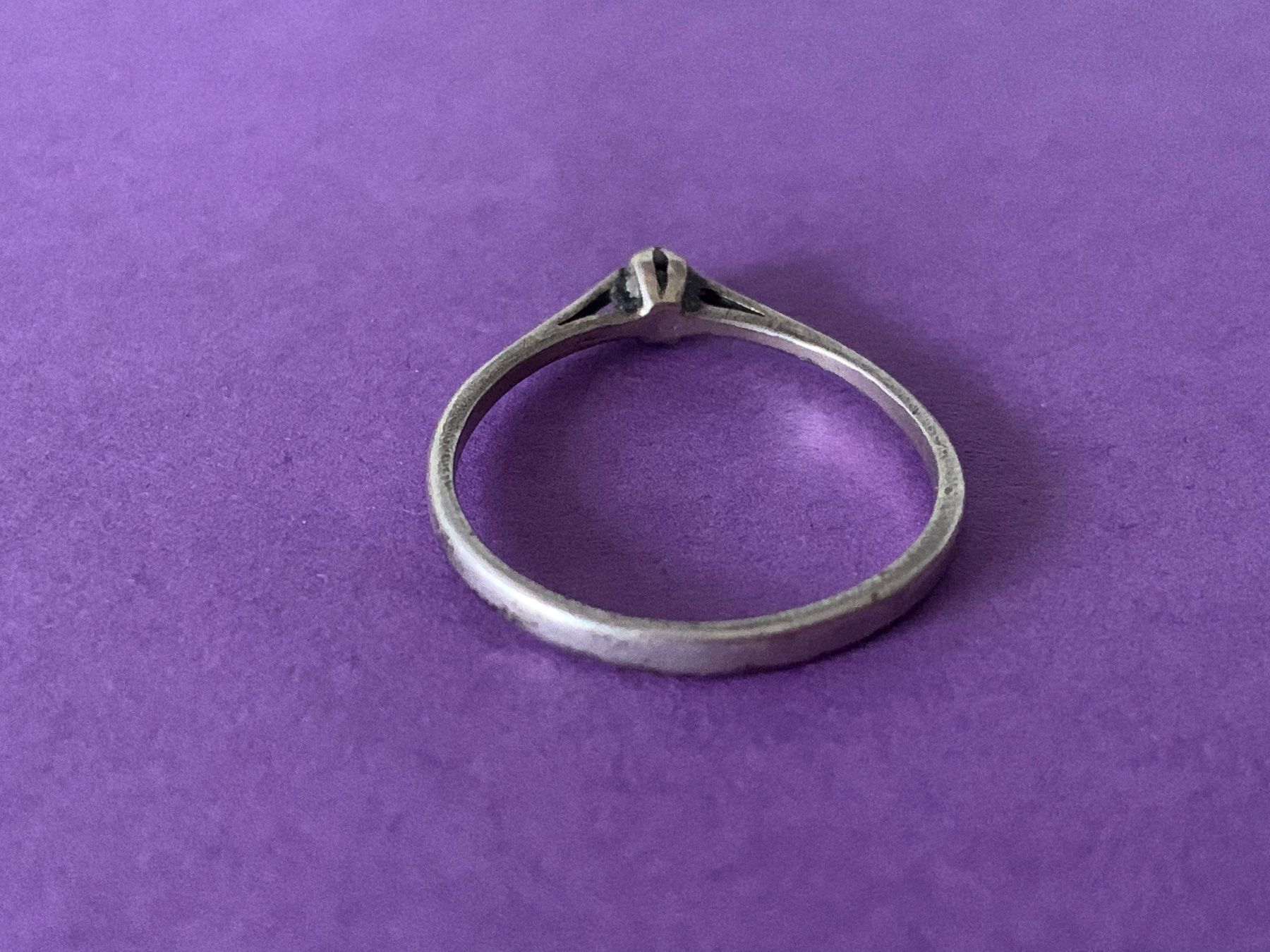 Anelli: Silberring zart chaton (59) – Usato da Dittingen venduto da Bellevista 2