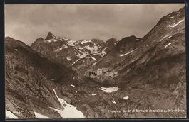 Grand-Saint-Bernard, Hospice et chaine d