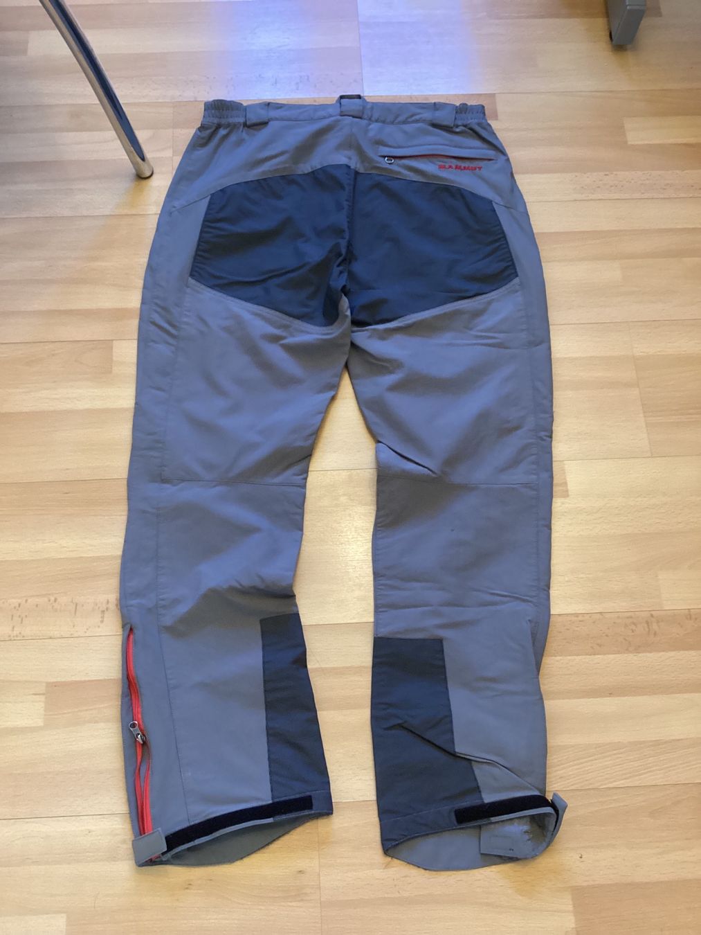 Mammut Pantaloni: Herren Mammut Wanderhosen Gr 52 – Usato da Unterkulm venduto da Lunchen11 1