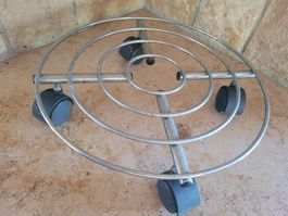 Pflanzenrollbrett Metall rund mit Rollen für die Terrasse