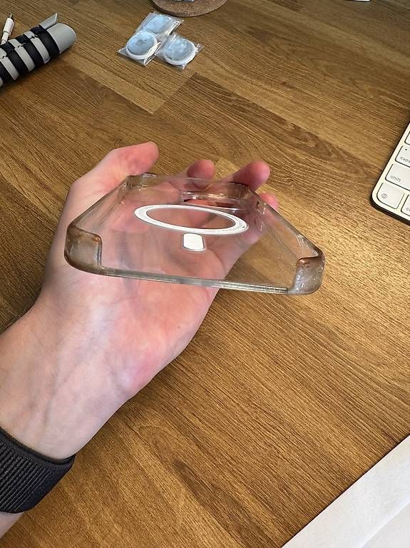 Cover & Protezioni schermo: Original Apple iPhone 15 Pro Max Clear Case mit MagSafe – Usato da Zug venduto da jonasg 3