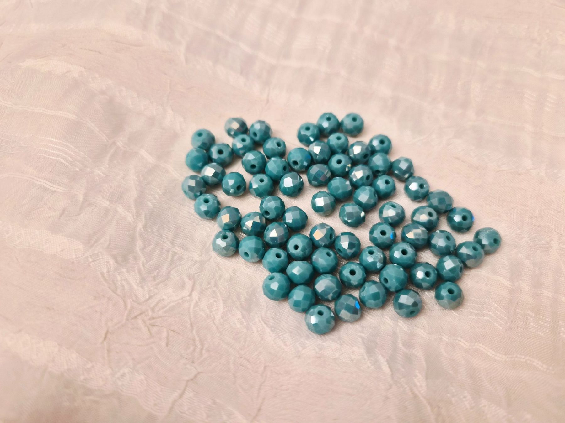 Perle (finte): Glasschliffperlen 8mm türkis 70 stk – Nuovo e nell'imballaggio originale da Dietikon venduto da Eleda 1