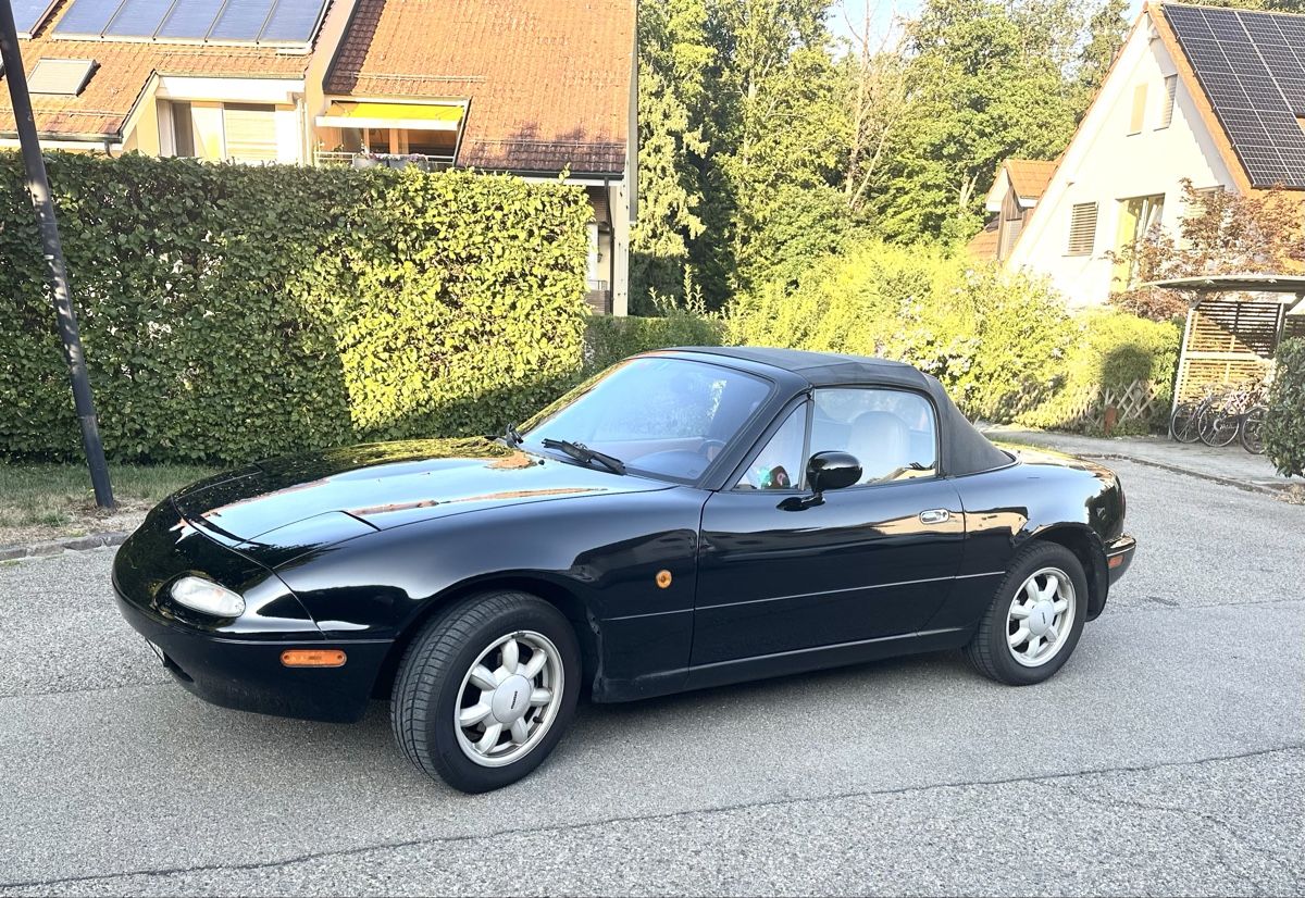 Mazda Autos: Mazda MX5 Black Special HTC – Gebraucht aus Gockhausen von Charodt