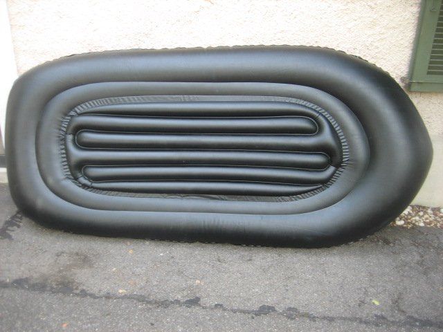 Boote: Schlauchboot Interdiscount rot/schwarz – Gebraucht aus Winterthur von pf02 4