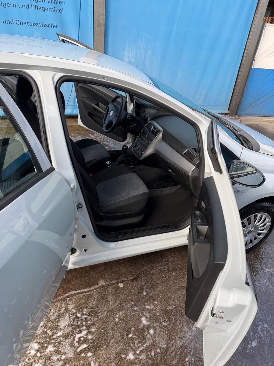 Fiat Automobili: Fiat Punto 1.2 8V ,2014 – Usato da Brüttisellen venduto da bin_dcn5 2