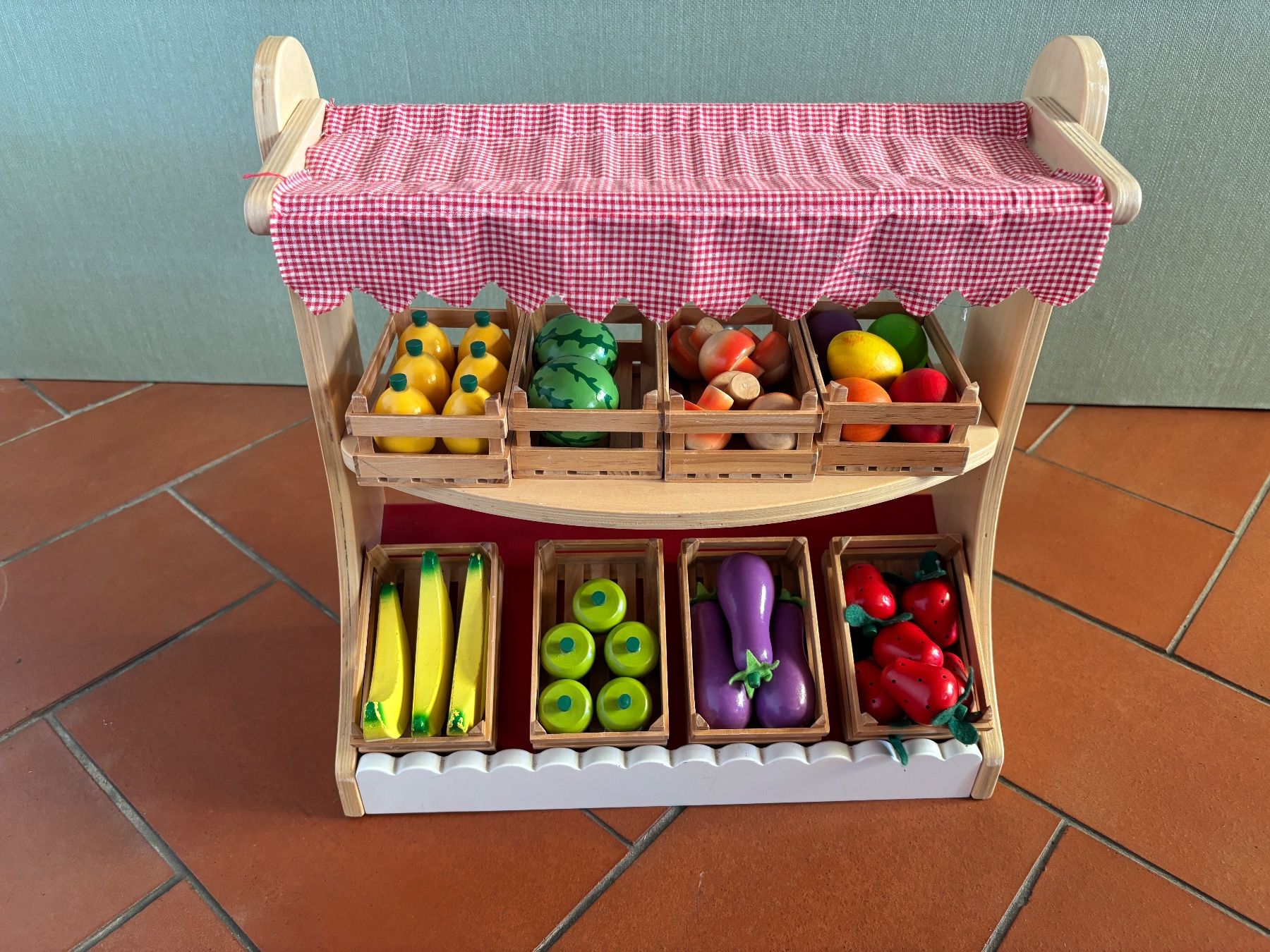 Autres événements d'entreprise et fêtes: Marktstand aus Holz – D'occasion à Beromünster par Uelibard