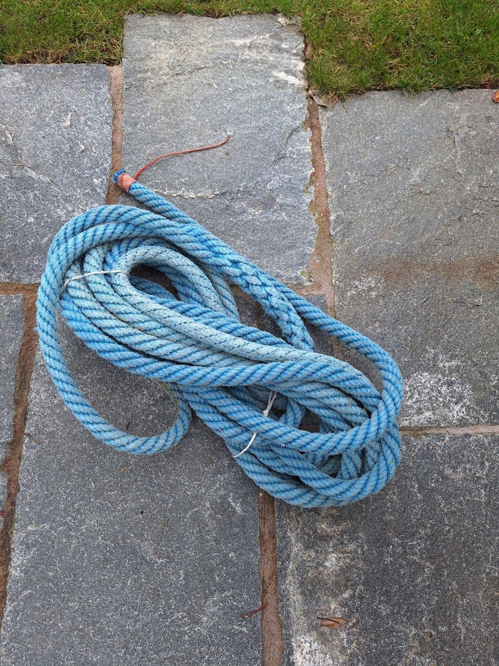 Corde: Altes Bootsseil - 11,5 m - Deko Vintage – Usato da Erlenbach ZH venduto da Sondeiwendiz