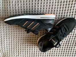 Adidas-Ledersneaker