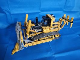 LEGO Technic Bulldozer 8275