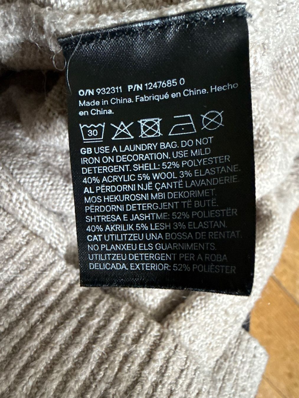 H&M Maglioni & Felpe: Pull confortable H&M, orné de perles élégantes, XL – Nuovo (secondo la descrizione) da Erlach venduto da migdep985 3