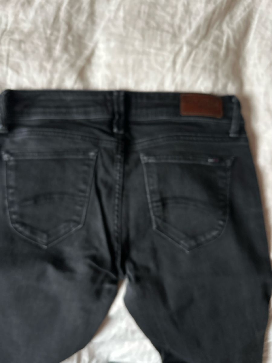 Tommy Hilfiger Jeans: Jeans Hilfiger 28 – Usato da Muraz (Collombey) venduto da jaoo21 3