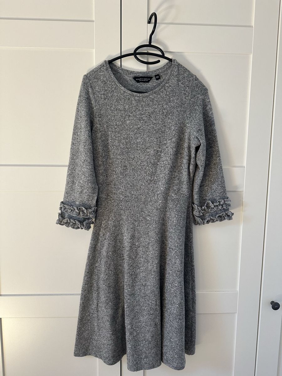 Dorothy Perkins Vestiti: Kleid grau mit Ärmel – Usato da Adlikon venduto da Chbu84