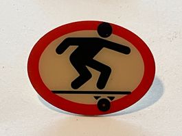 1 Pin Skateboard