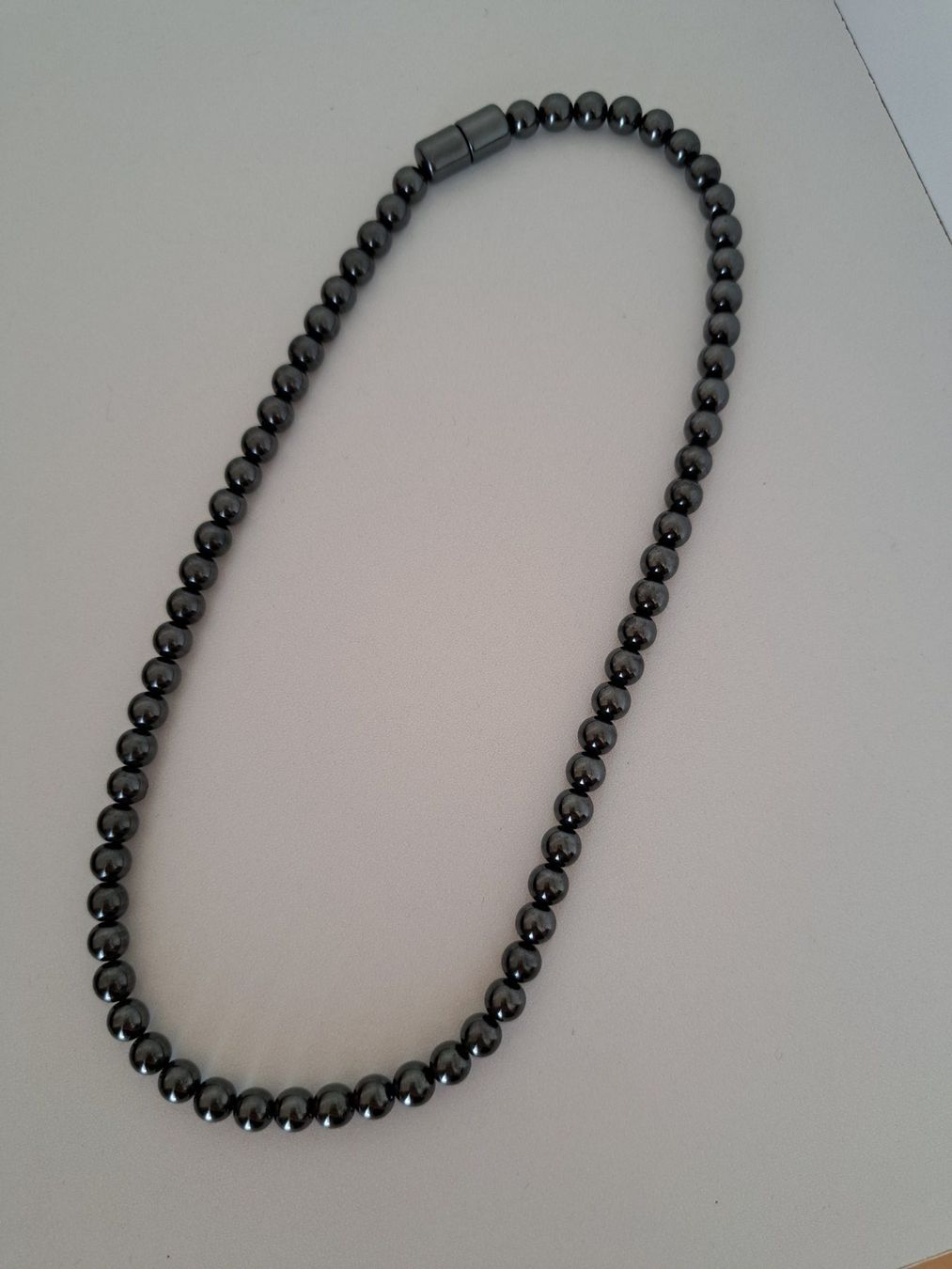 Catenine: Damen Halskette mit Schraub Verschluss – Usato da Weggis venduto da Leeclipse