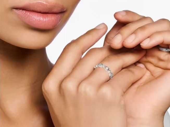 Thomas Sabo Anelli: Original Thomas Sabo Ring Kreise mit weissen Steinen Silber – Nuovo (secondo la descrizione) da Rheinfelden venduto da Boutique_Luxe 4