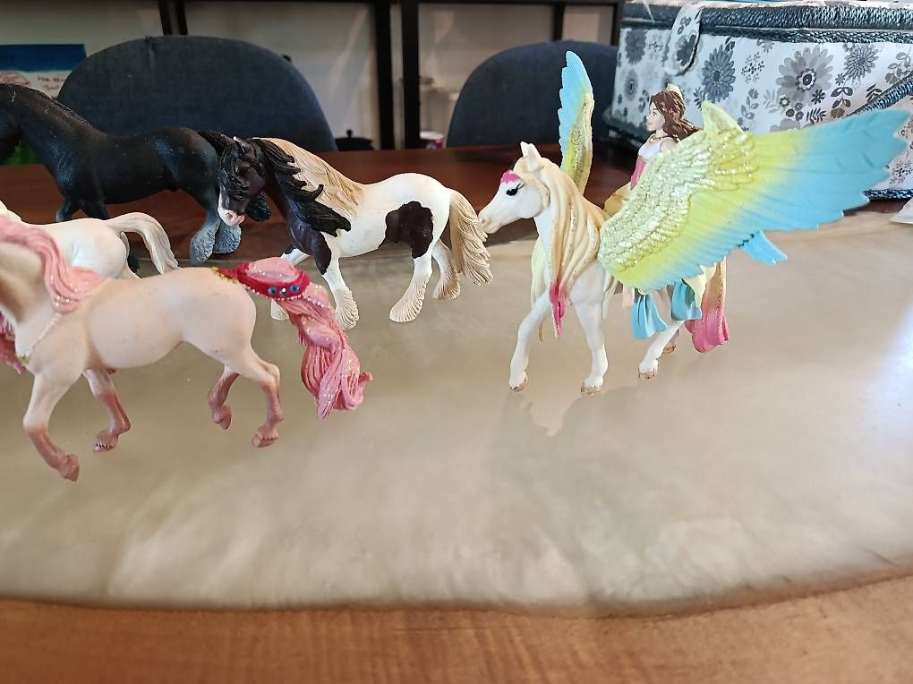 Giocattoli: Schleich Pferde – Usato da Weinfelden venduto da mue_c6xc