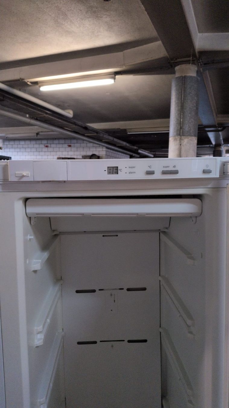 Congelatori: Siemens Tiefkühler – Usato da Zürich venduto da lui_b9m6 1