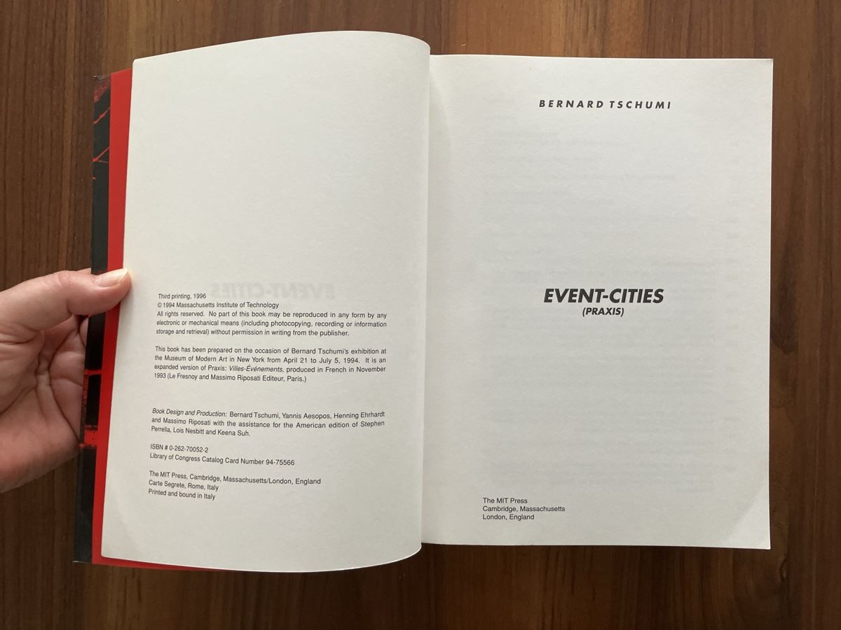 Libri: Architektur Bernard Tschumi  – Usato da Zürich venduto da katix 5