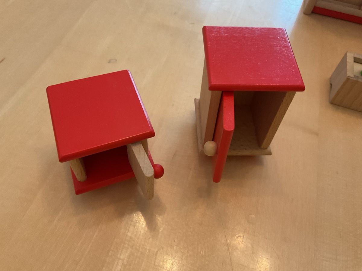 Giocattoli: Goki 9 Teiliges  Puppenhaus-Wohnzimmer 3 + – Nuovo (secondo la descrizione) da Wil ZH venduto da RiccardaWegmann 6