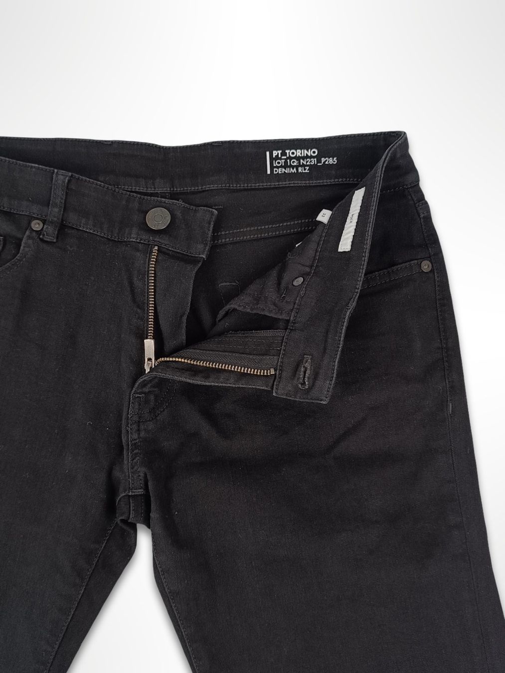 Jeans: PT TORINO Jeans Gr. 33 – Usato da Suhr venduto da Restwert_Suhr 2