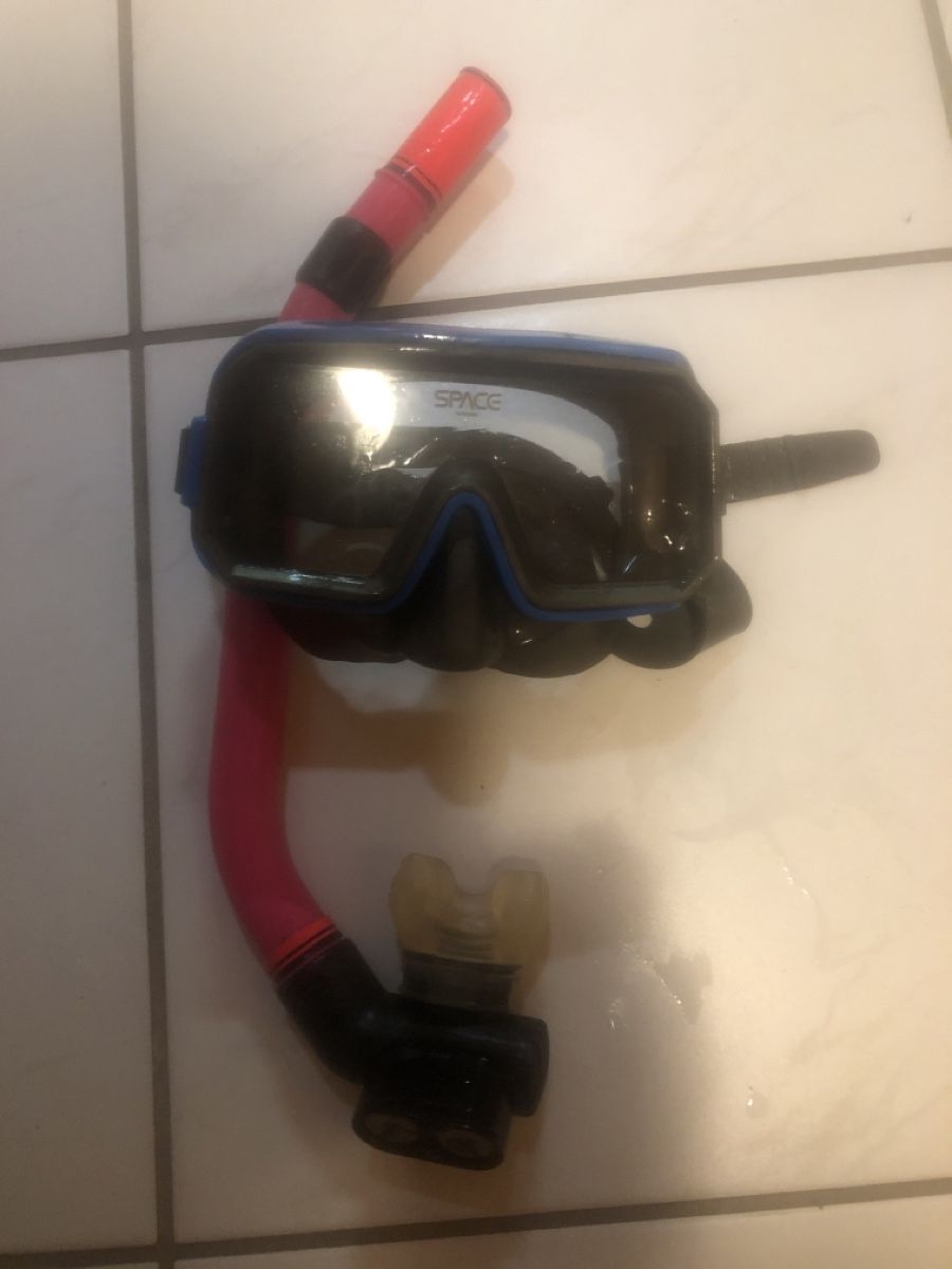 Occhiali & Lenti: Taicherbrille mit Schnorchel – Usato da Schliern b. Köniz venduto da Corinu59
