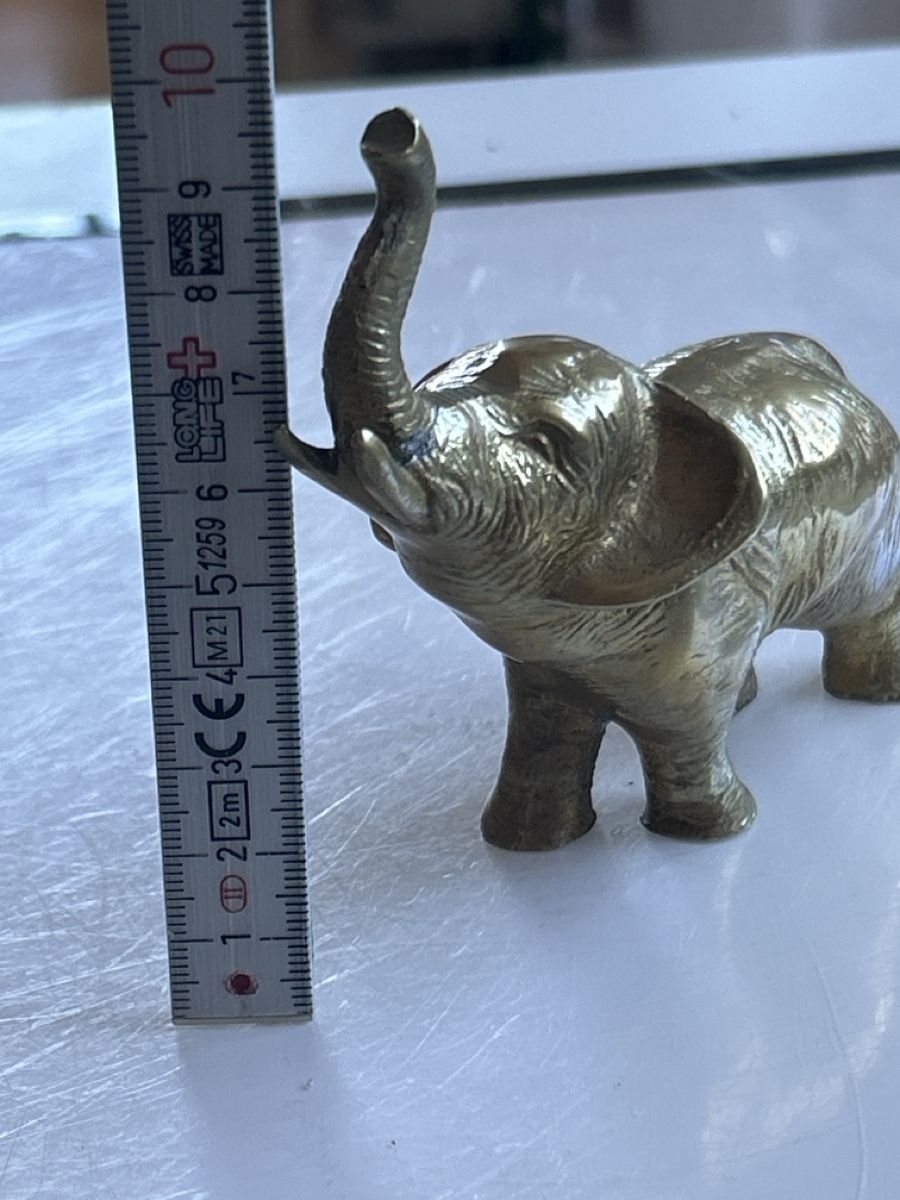 Tutte le decorazioni: Messing Elefant Figur klein (S22) – Usato da Neuenhof venduto da bro_9zsg 2