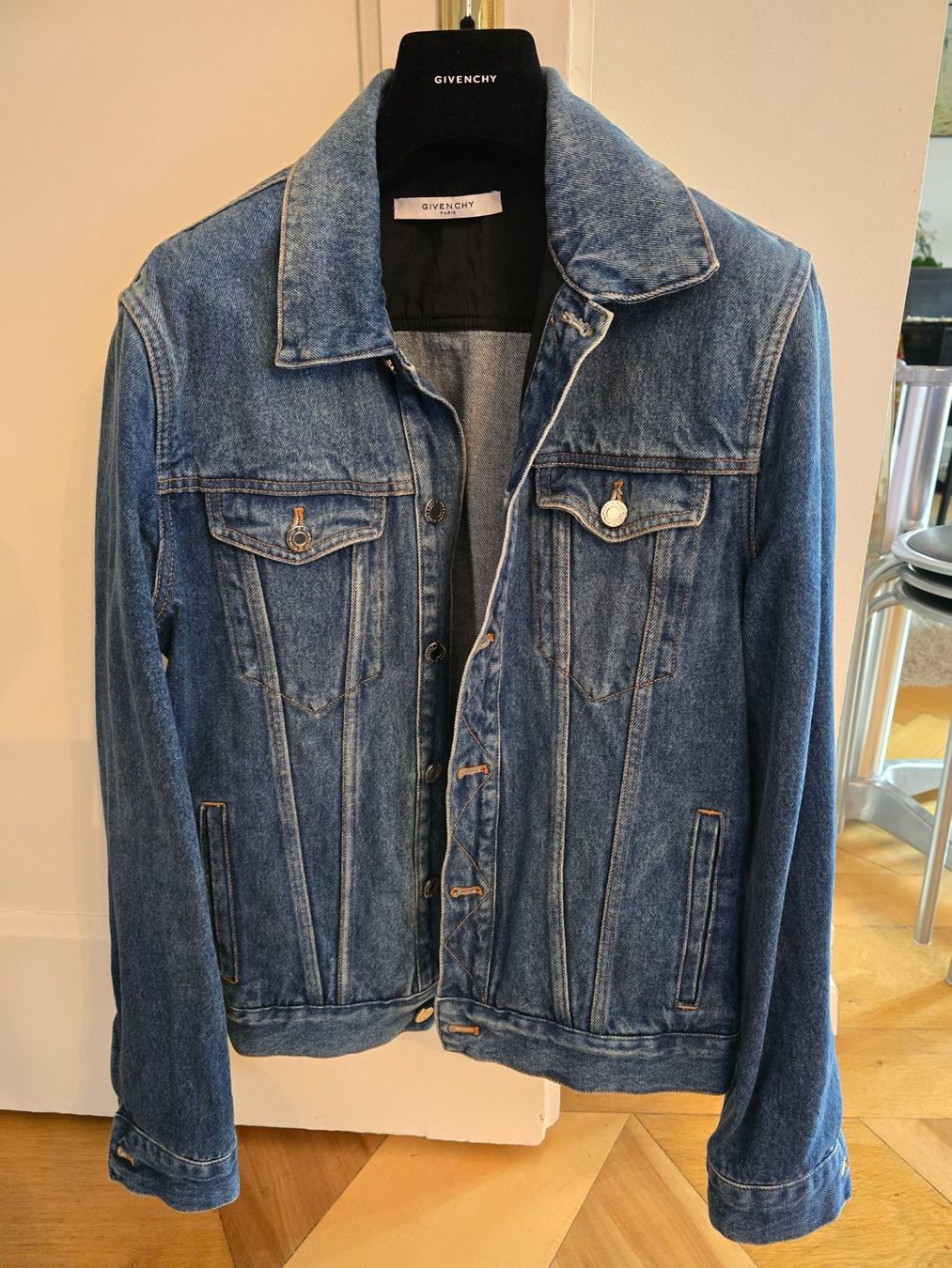 Givenchy Giacche: GIVENCHY JACKE AUS STONE WASHED-DENIM – Nuovo (secondo la descrizione) da Grenchen venduto da Lucifero17