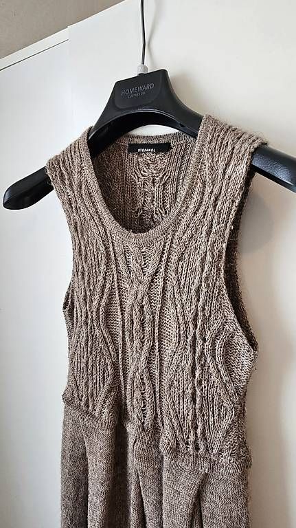 Vestiti: Wool dress M – Usato da Basel venduto da kai_2d7g