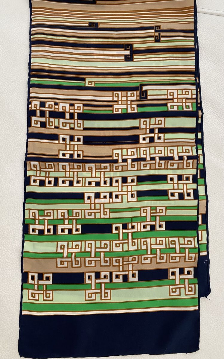 Foulard & Sciarpe: Seiden Schal 🌸 – Usato da Opfikon venduto da Luis144 2