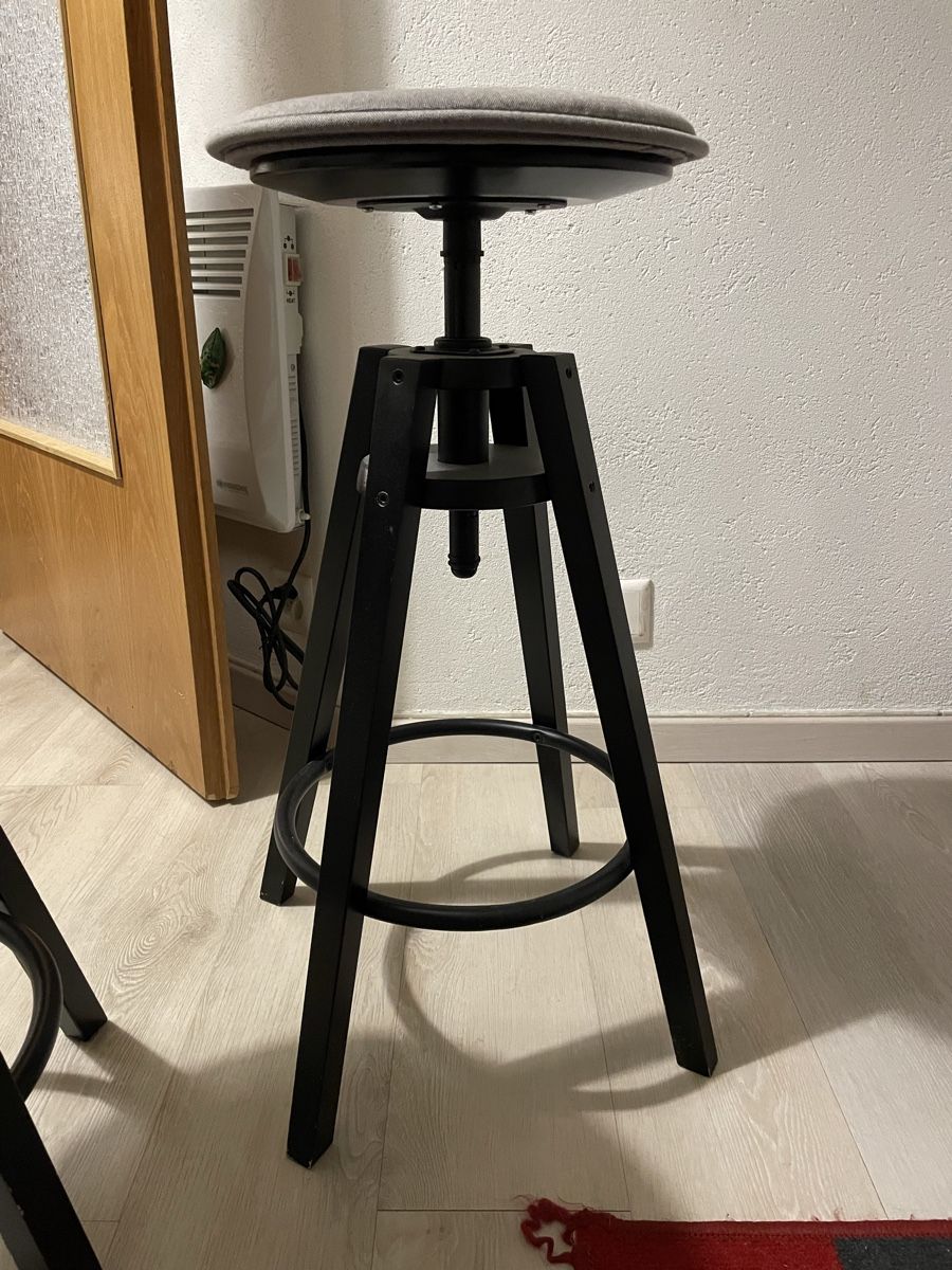 Ikea Tabourets: Lot de tabourets – D'occasion à Lucens par lisacc 1