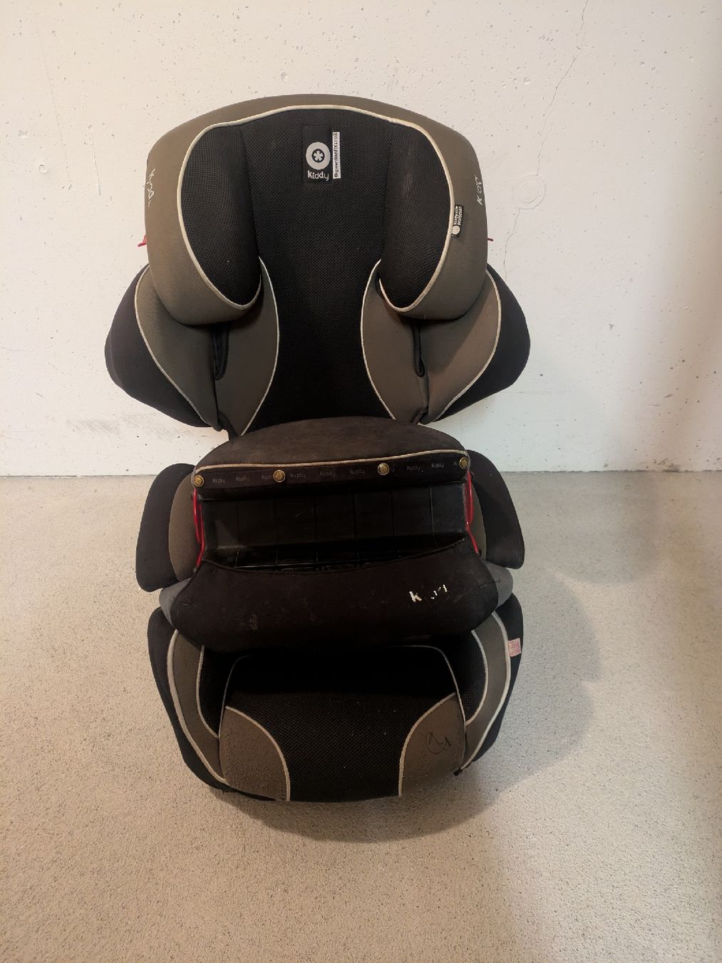 Kiddy Auto-Kindersitze: kiddy guardianfix pro2 Auto Kindersitz 15-36kg – Gebraucht aus Benken SG von fa.be