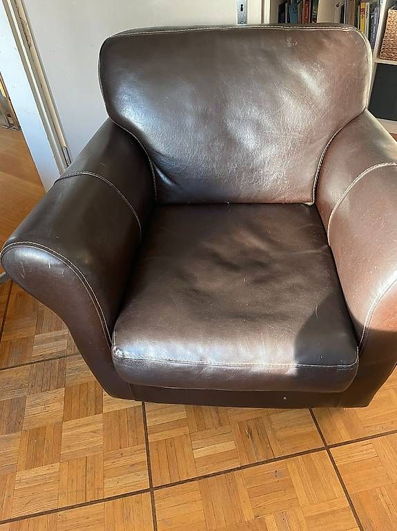 Poltrone: Ledersessel – Usato da Trogen venduto da FAM.Dufeu