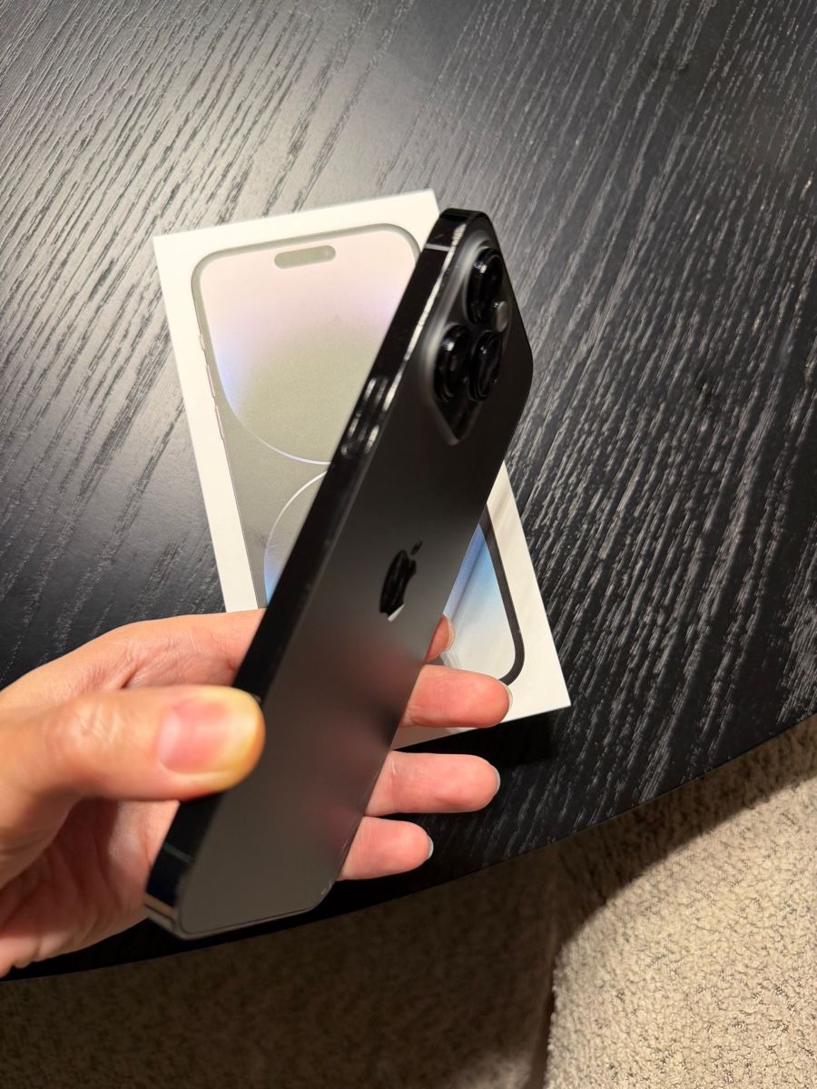 Apple Telefoni cellulari / Smartphones: iPhone 14 Pro Max 256GB Space Black – Usato da Waltenschwil venduto da inci7 7