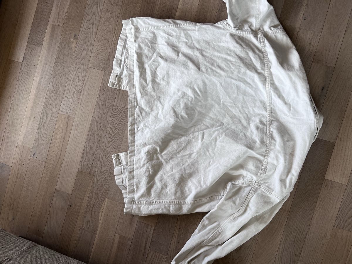 Pull&Bear Giacche: Helle Jeans Jacke Pull&Bear  – Usato da Ruschein venduto da val_g7v8 2
