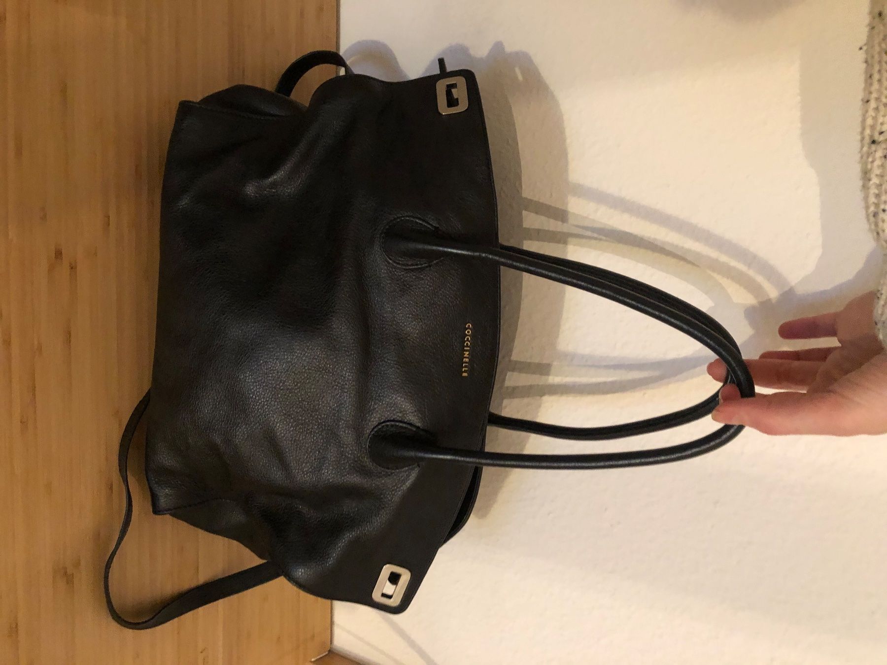 Coccinelle Sacs femmes: Coccinelle Handtasche – D'occasion à Lenzerheide/Lai par maa_6brh
