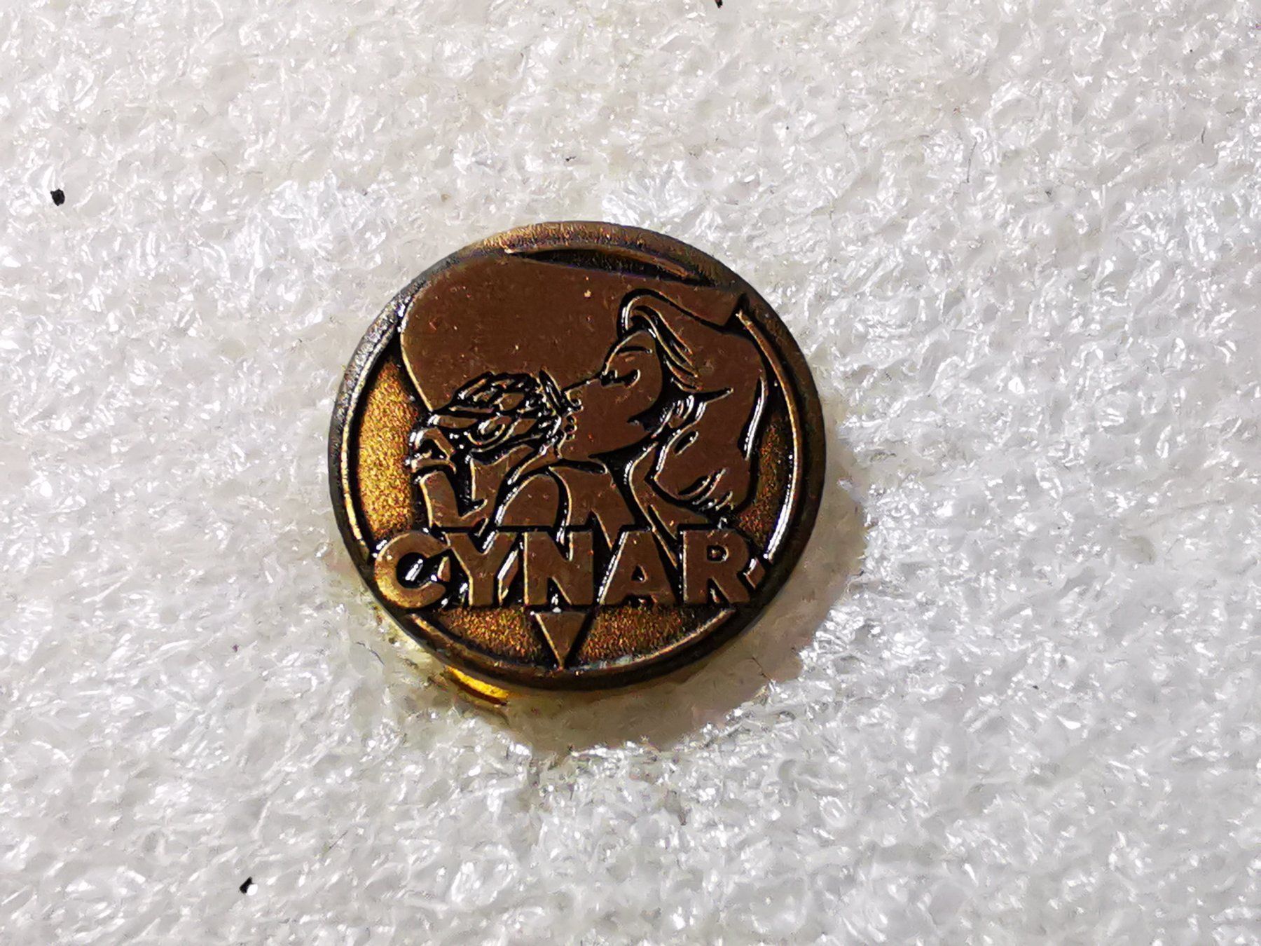 Placchette & Badge: Ansteckpin 66: Cynar – Usato da Oppligen venduto da Pin-Fall-Shop