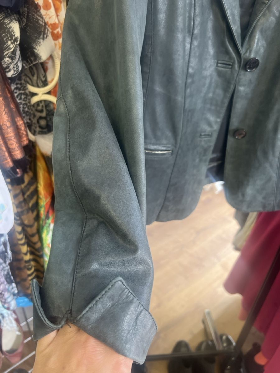 Vera Pelle Giacche: Coole Lederjacke – Usato da Olten venduto da AtelierSecondhand23 2