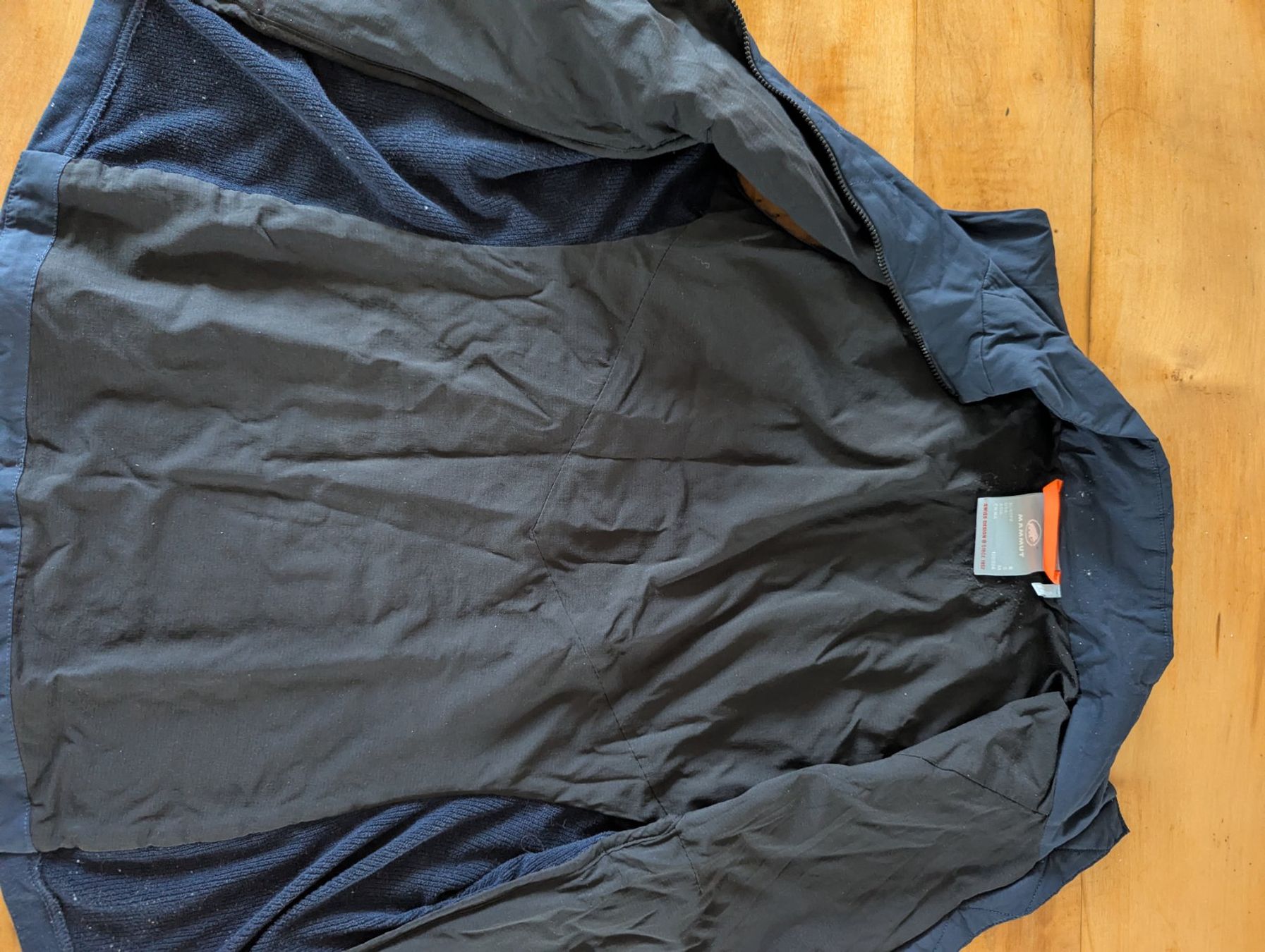 Mammut Gilet & Giacche senza maniche: Mammut Hybrid Weste Grösse S – Usato da Zürich venduto da DebsBre 4