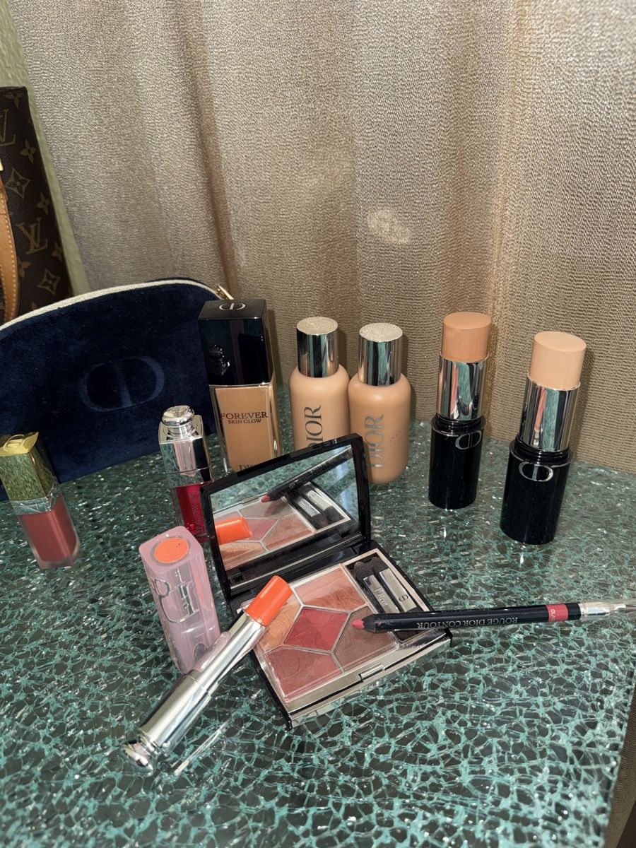 Dior Maquillage: Dior Make up set Ab1 fr, – D'occasion à Widnau par Pukpan_99 1