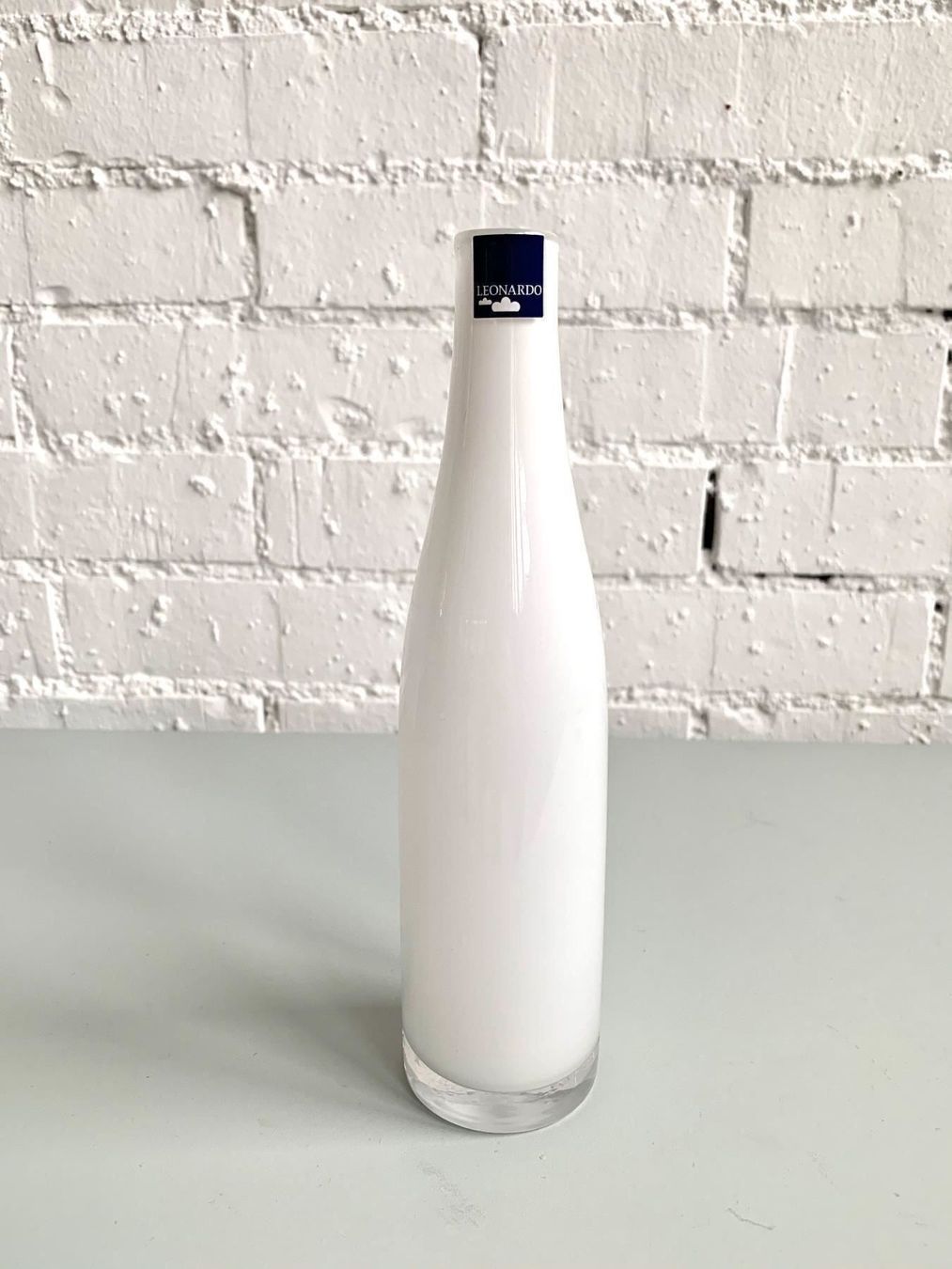 Vasi & Recipienti: Kleine weisse Leonardo Vase – Usato da Bern venduto da Fraeuleinhonig